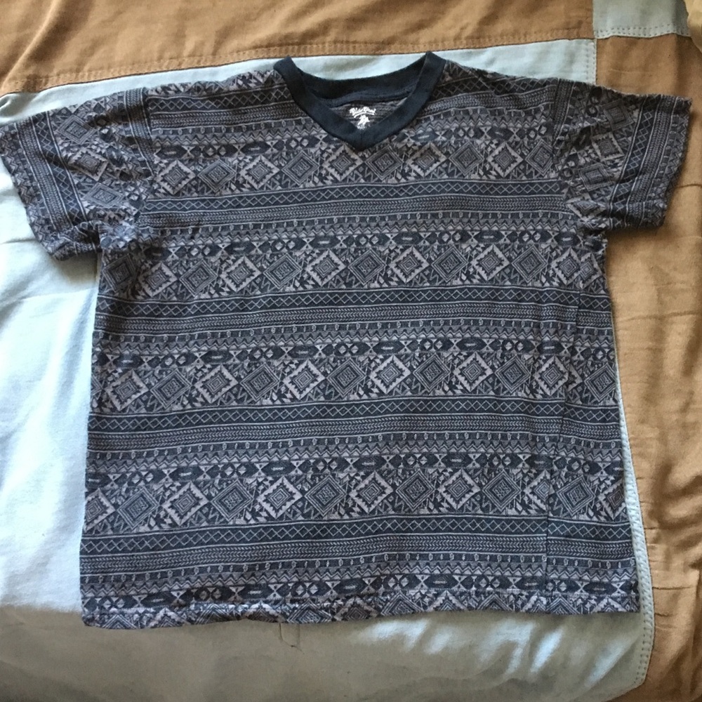 Men’s V-neck